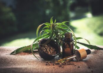 CBD Öl: Wirkung gegen Depressionen, Panikattacken und Angststörungen?